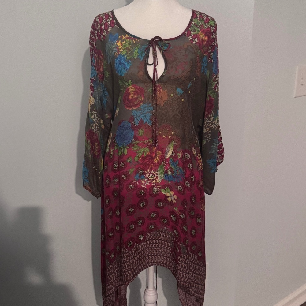 Johnny Was Tunic Size Medium